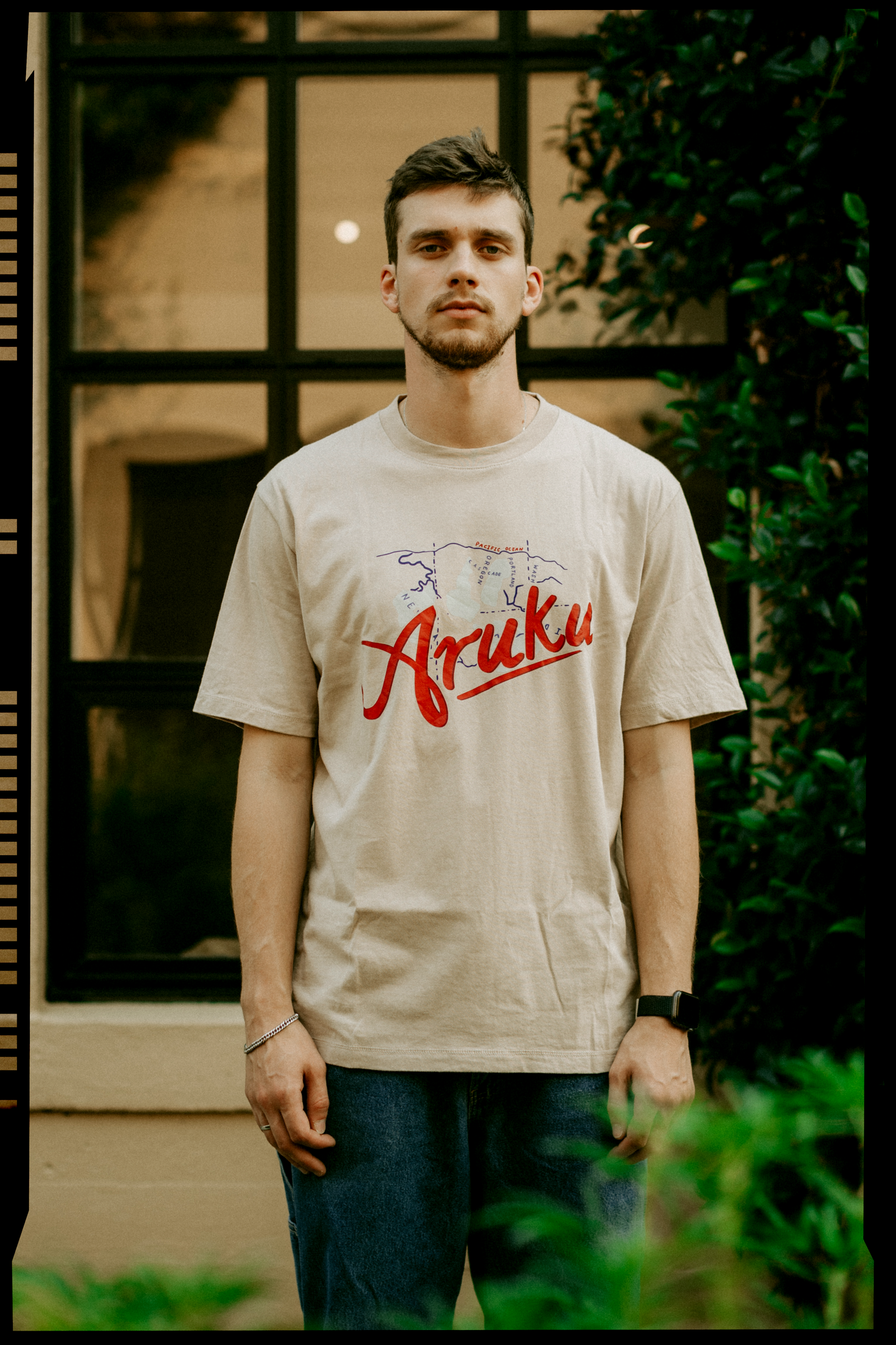 ARUKU Brown Tee